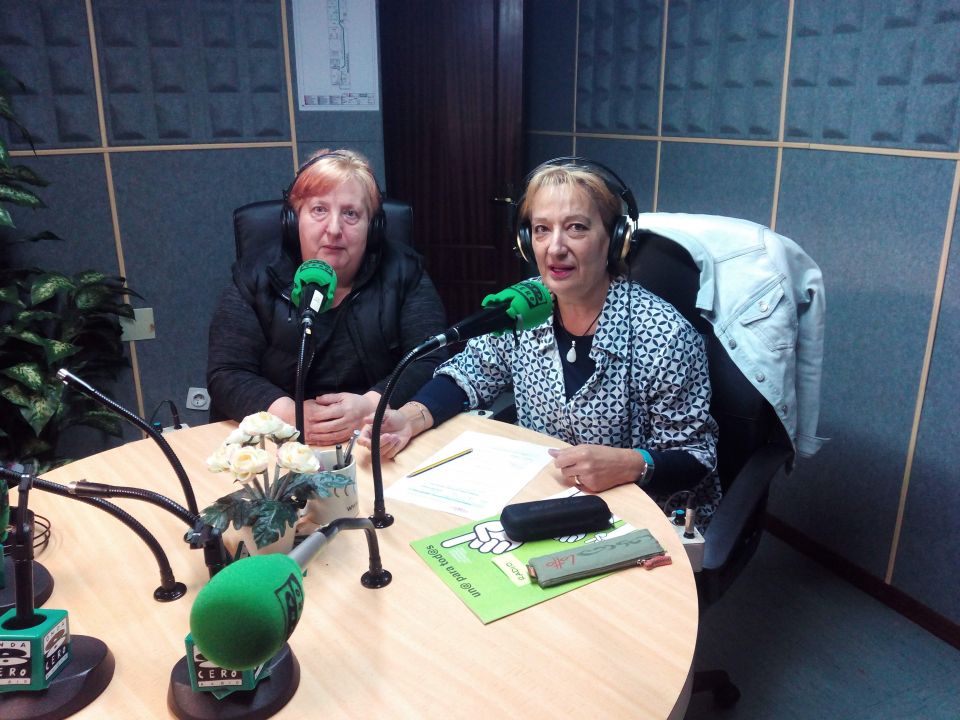 Programa de radio en ONDA CERO "Pueblos Solidarios"
